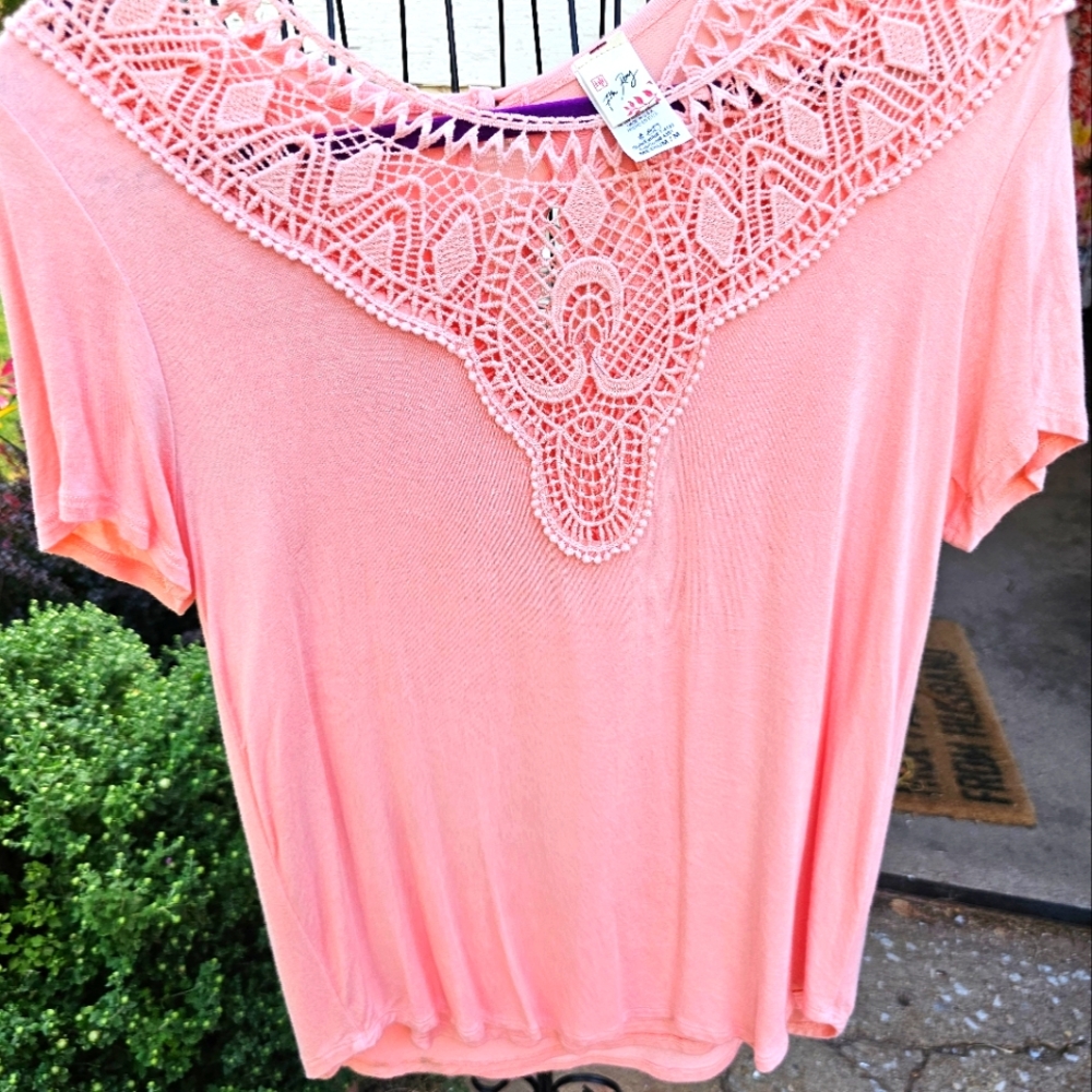 Cute Comfy Lace top Blouse